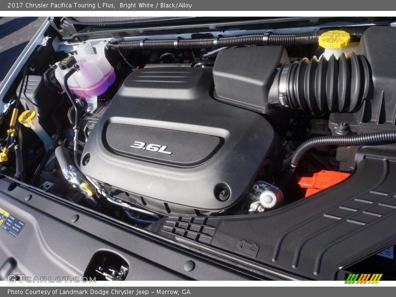 Bright White / Black/Alloy 2017 Chrysler Pacifica Touring L Plus