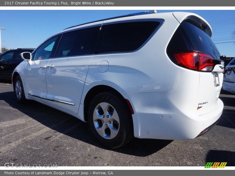 Bright White / Black/Alloy 2017 Chrysler Pacifica Touring L Plus