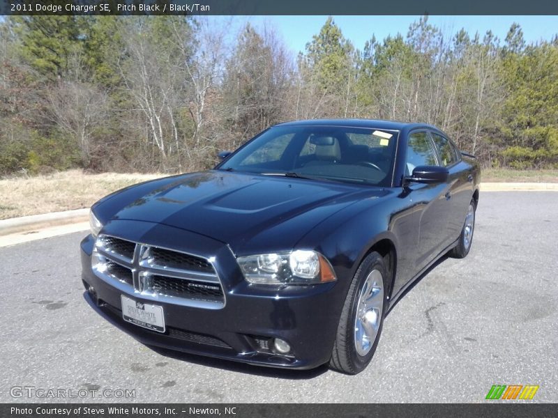 Pitch Black / Black/Tan 2011 Dodge Charger SE