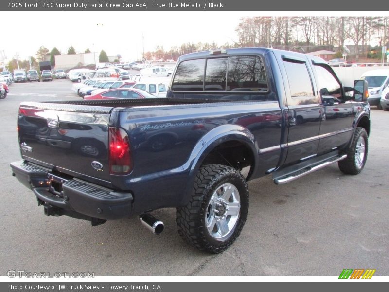 True Blue Metallic / Black 2005 Ford F250 Super Duty Lariat Crew Cab 4x4