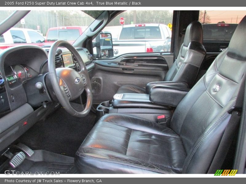 True Blue Metallic / Black 2005 Ford F250 Super Duty Lariat Crew Cab 4x4