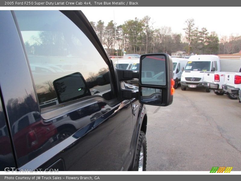 True Blue Metallic / Black 2005 Ford F250 Super Duty Lariat Crew Cab 4x4