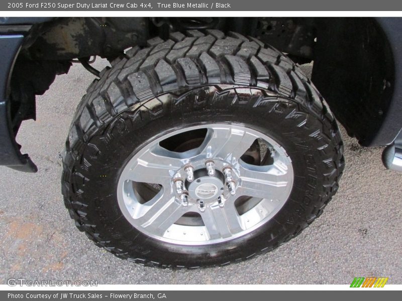 True Blue Metallic / Black 2005 Ford F250 Super Duty Lariat Crew Cab 4x4