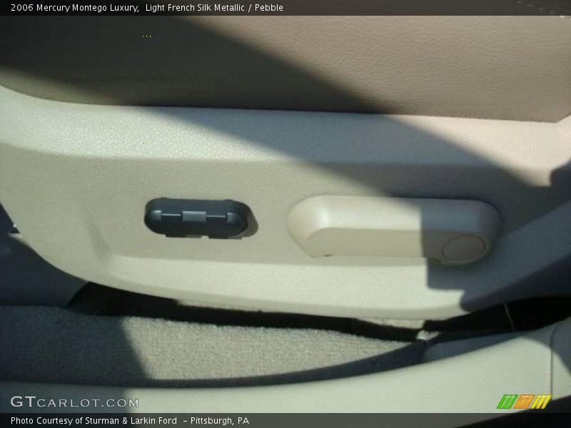 Light French Silk Metallic / Pebble 2006 Mercury Montego Luxury