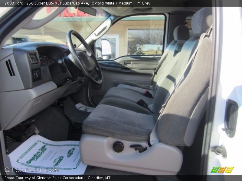 Oxford White / Medium Flint Grey 2003 Ford F250 Super Duty XLT SuperCab 4x4