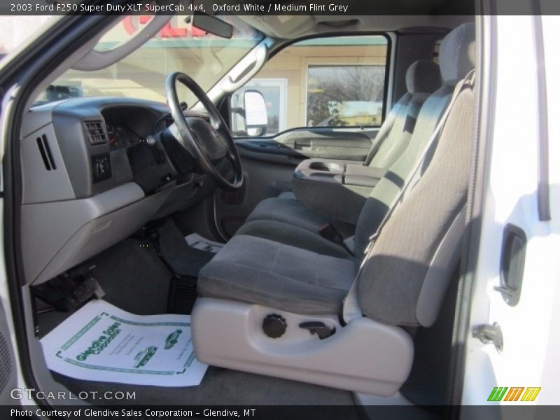 Oxford White / Medium Flint Grey 2003 Ford F250 Super Duty XLT SuperCab 4x4