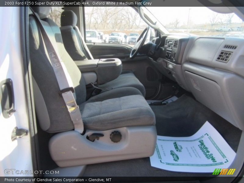 Oxford White / Medium Flint Grey 2003 Ford F250 Super Duty XLT SuperCab 4x4