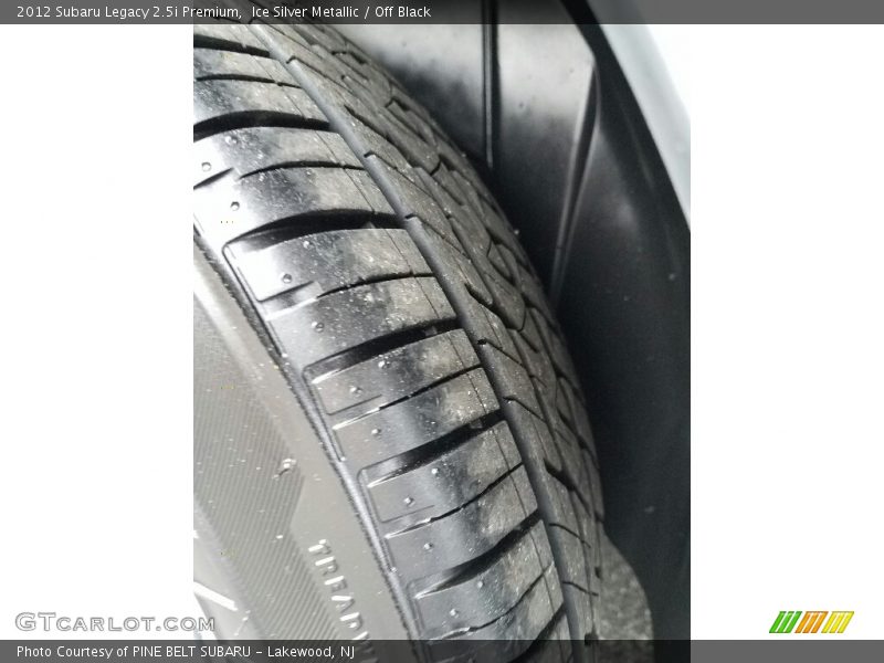 Ice Silver Metallic / Off Black 2012 Subaru Legacy 2.5i Premium