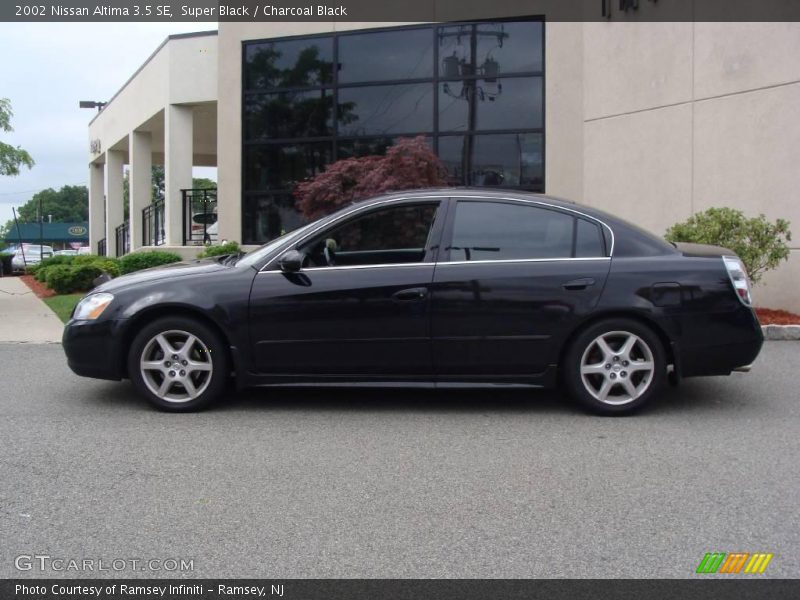 Super Black / Charcoal Black 2002 Nissan Altima 3.5 SE