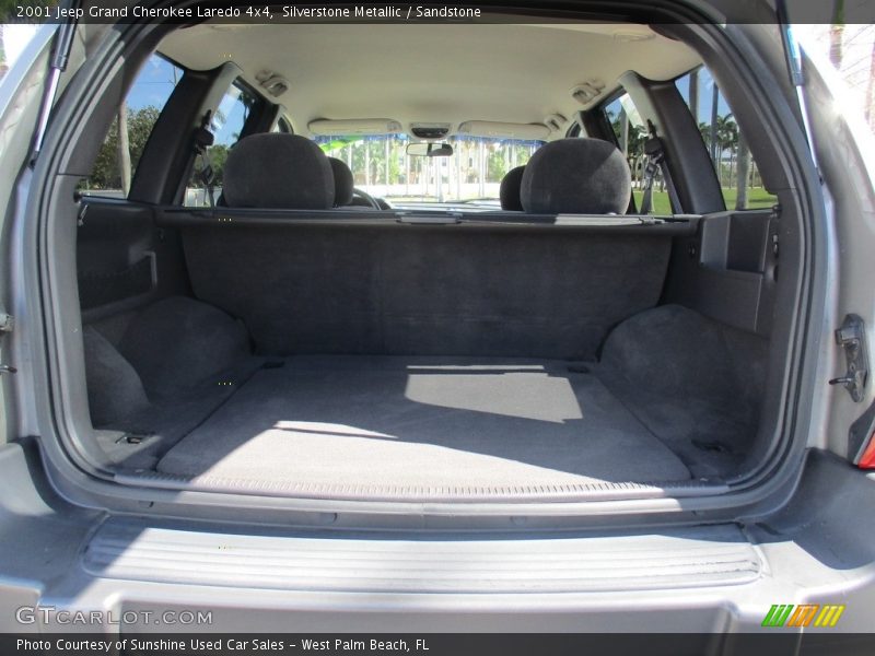 Silverstone Metallic / Sandstone 2001 Jeep Grand Cherokee Laredo 4x4
