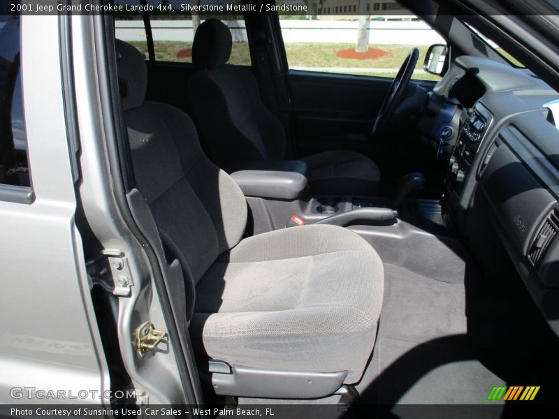 Silverstone Metallic / Sandstone 2001 Jeep Grand Cherokee Laredo 4x4