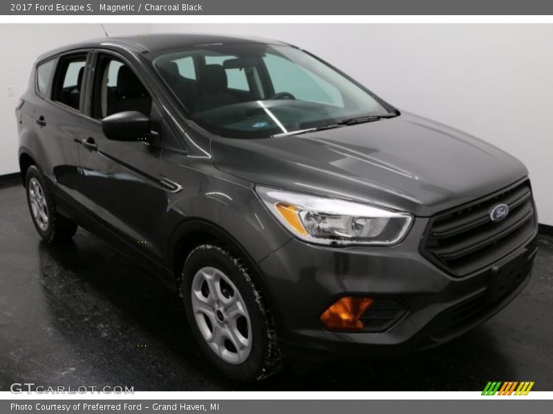 Magnetic / Charcoal Black 2017 Ford Escape S