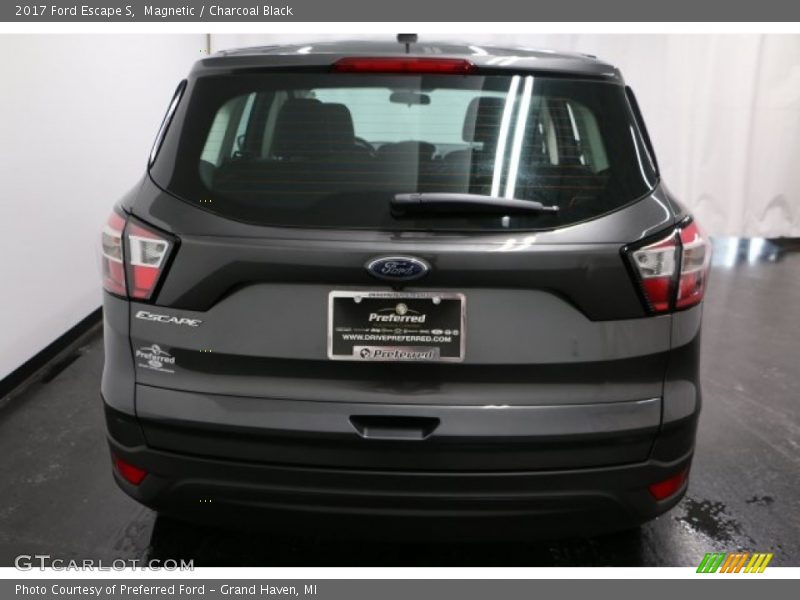 Magnetic / Charcoal Black 2017 Ford Escape S
