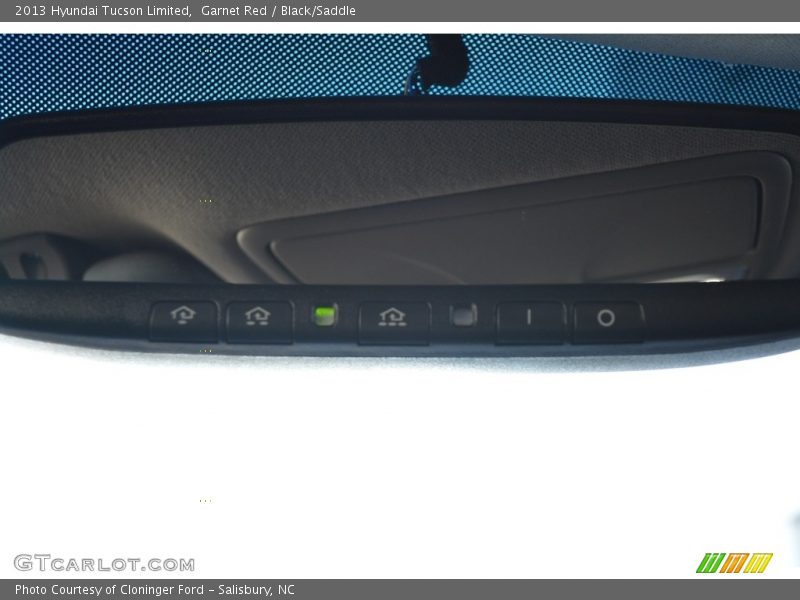 Garnet Red / Black/Saddle 2013 Hyundai Tucson Limited