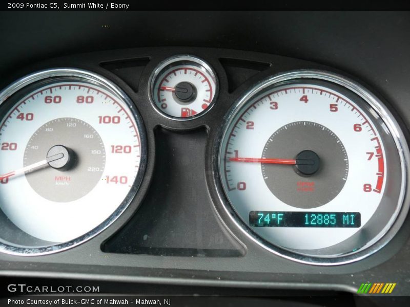 Summit White / Ebony 2009 Pontiac G5