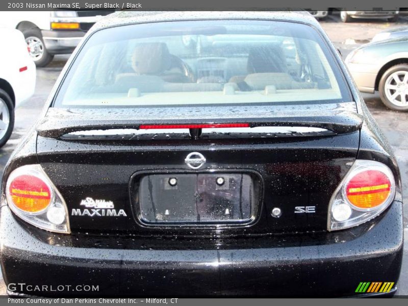 Super Black / Black 2003 Nissan Maxima SE