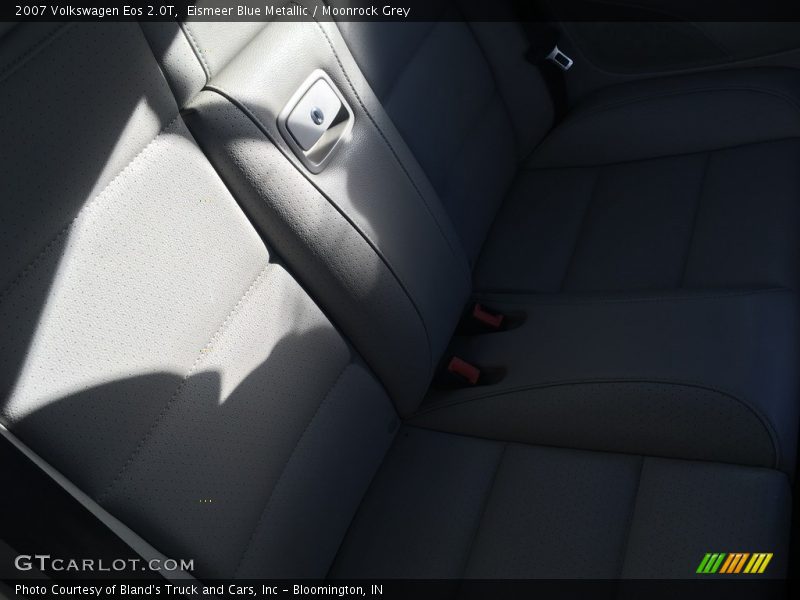 Eismeer Blue Metallic / Moonrock Grey 2007 Volkswagen Eos 2.0T