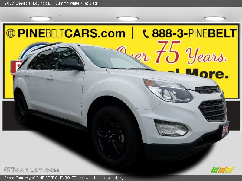 Summit White / Jet Black 2017 Chevrolet Equinox LT