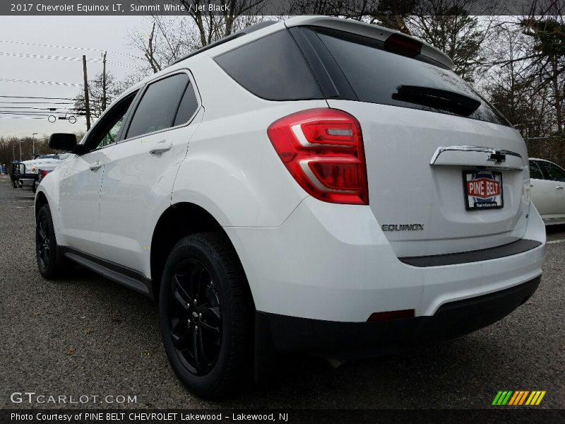 Summit White / Jet Black 2017 Chevrolet Equinox LT