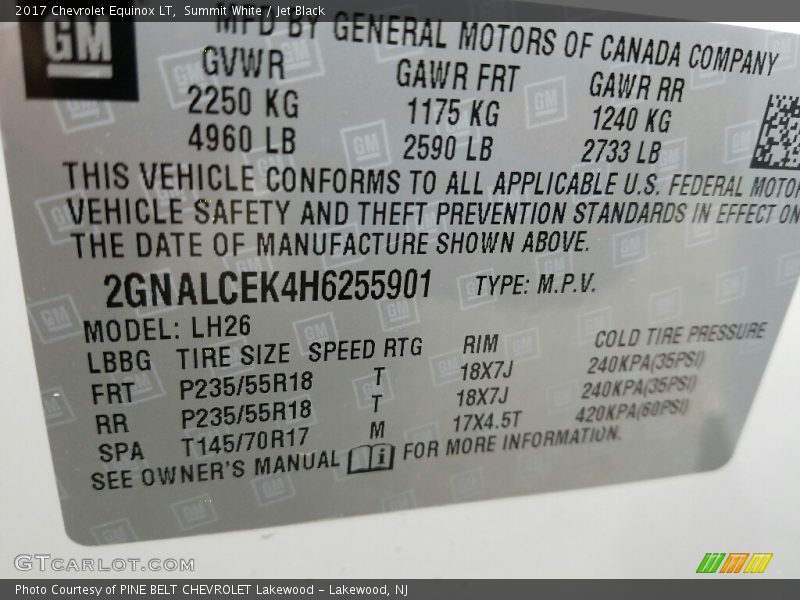 Summit White / Jet Black 2017 Chevrolet Equinox LT