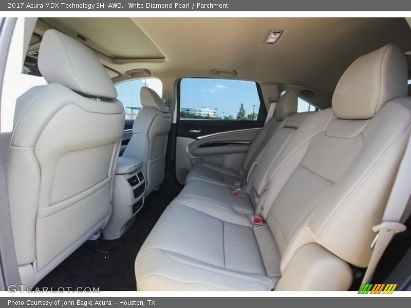 White Diamond Pearl / Parchment 2017 Acura MDX Technology SH-AWD