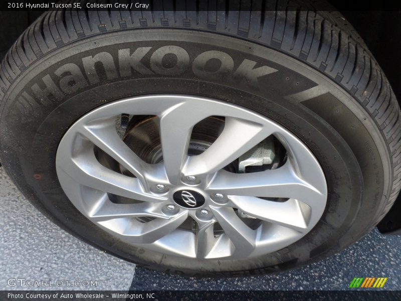 Coliseum Grey / Gray 2016 Hyundai Tucson SE