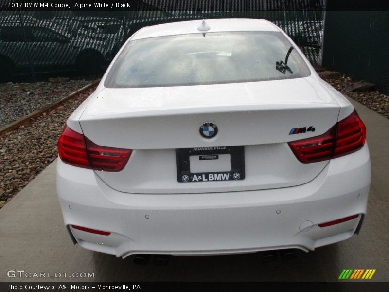 Alpine White / Black 2017 BMW M4 Coupe