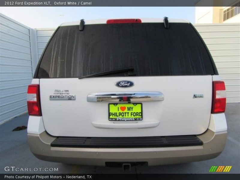 Oxford White / Camel 2012 Ford Expedition XLT