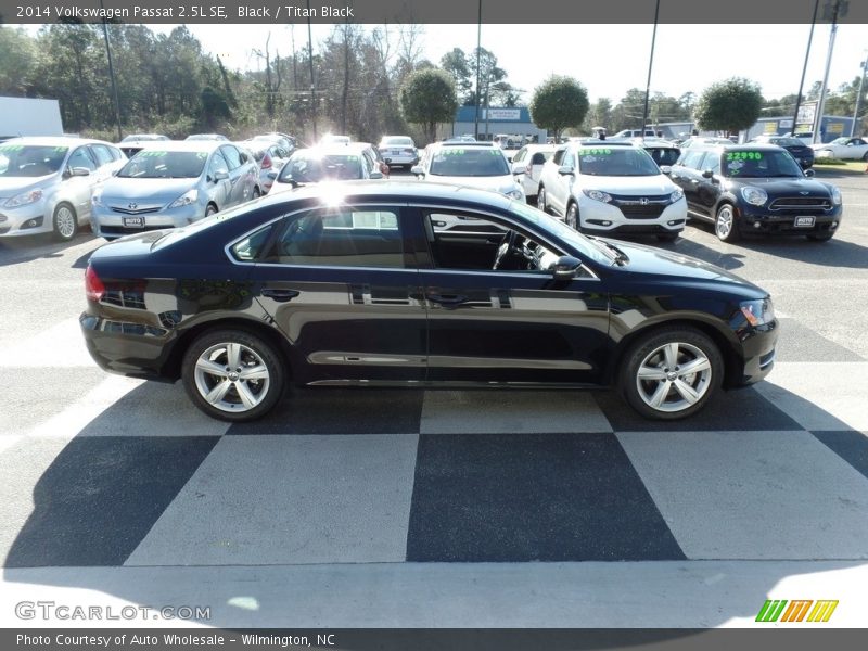 Black / Titan Black 2014 Volkswagen Passat 2.5L SE