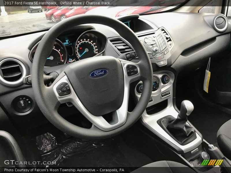 Dashboard of 2017 Fiesta SE Hatchback