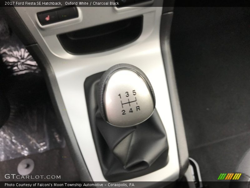  2017 Fiesta SE Hatchback 5 Speed Manual Shifter