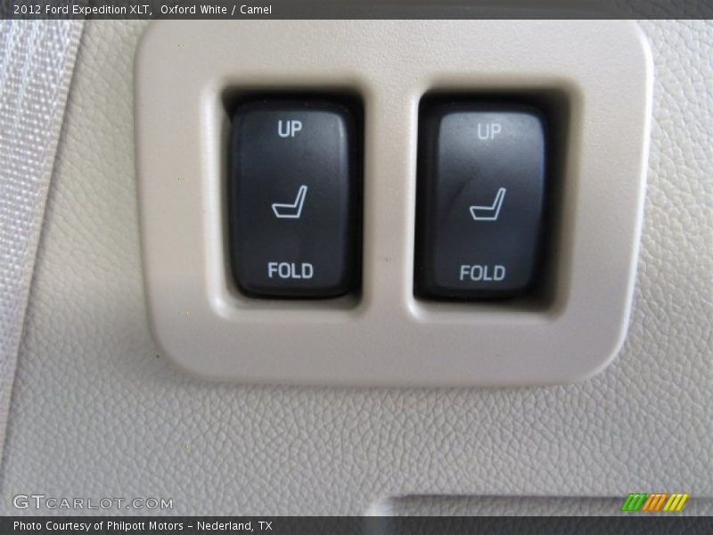 Oxford White / Camel 2012 Ford Expedition XLT