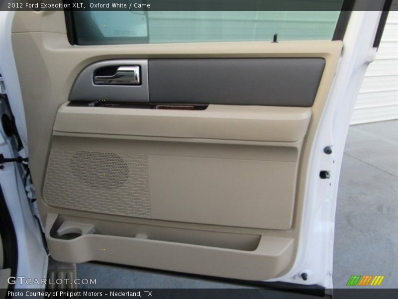 Oxford White / Camel 2012 Ford Expedition XLT