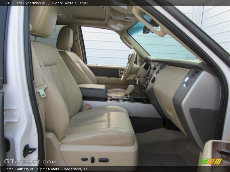 Oxford White / Camel 2012 Ford Expedition XLT
