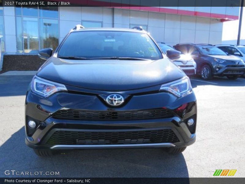 Black / Black 2017 Toyota RAV4 SE