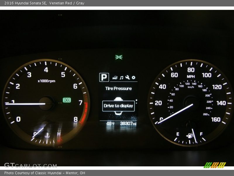 Venetian Red / Gray 2016 Hyundai Sonata SE