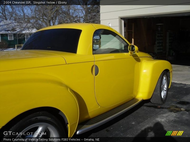 Slingshot Yellow / Ebony 2004 Chevrolet SSR