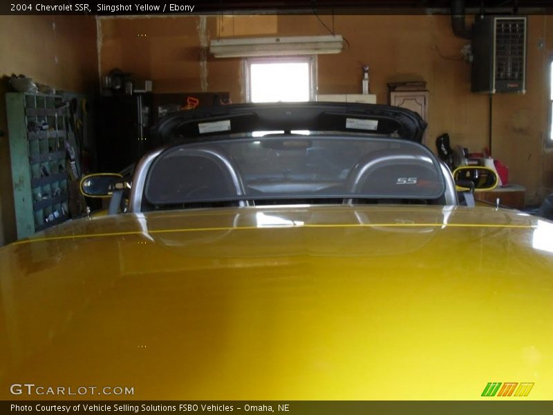 Slingshot Yellow / Ebony 2004 Chevrolet SSR