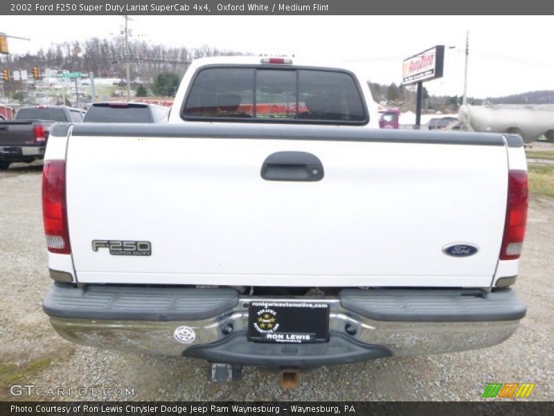 Oxford White / Medium Flint 2002 Ford F250 Super Duty Lariat SuperCab 4x4