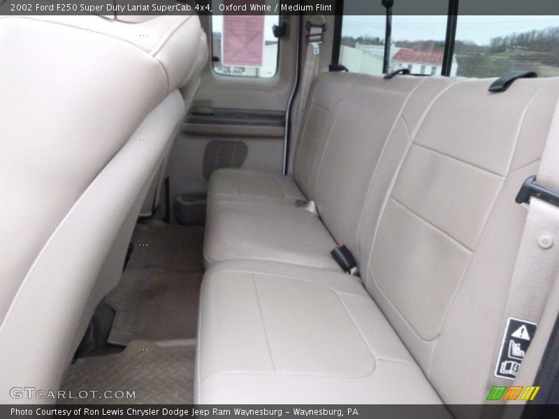 Oxford White / Medium Flint 2002 Ford F250 Super Duty Lariat SuperCab 4x4