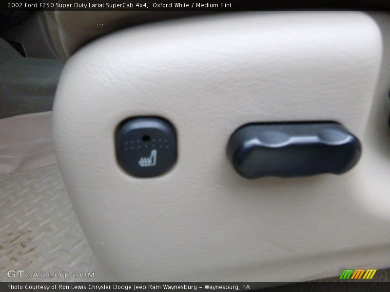 Oxford White / Medium Flint 2002 Ford F250 Super Duty Lariat SuperCab 4x4