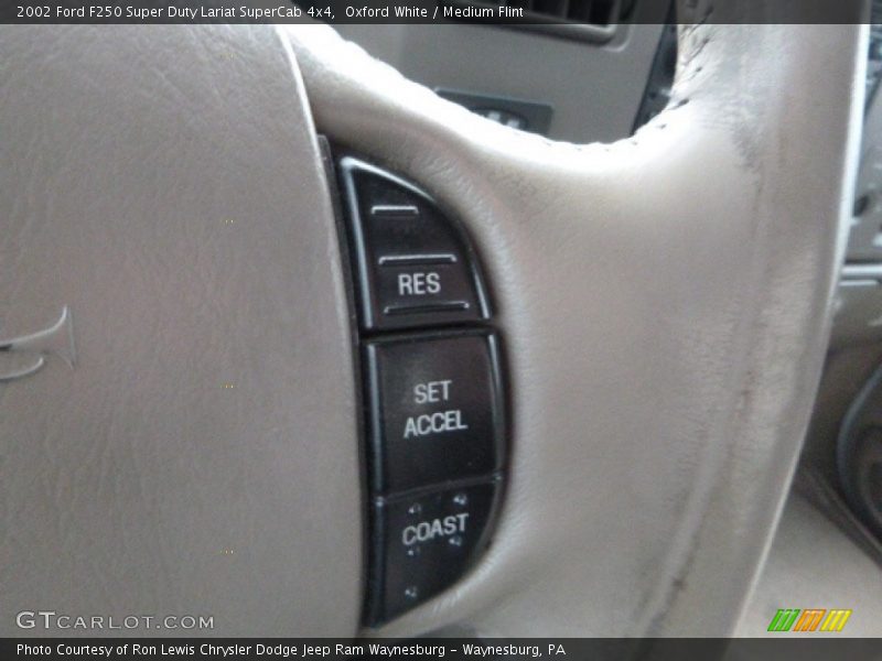 Oxford White / Medium Flint 2002 Ford F250 Super Duty Lariat SuperCab 4x4
