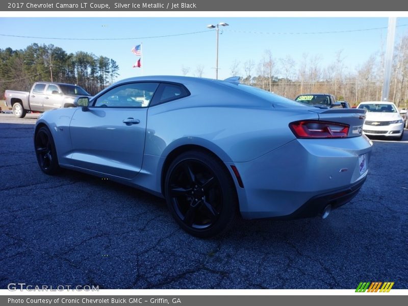 Silver Ice Metallic / Jet Black 2017 Chevrolet Camaro LT Coupe