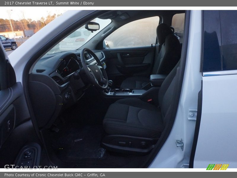 Summit White / Ebony 2017 Chevrolet Traverse LT
