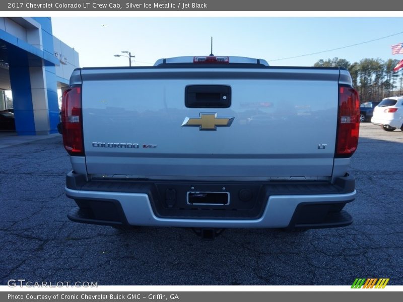 Silver Ice Metallic / Jet Black 2017 Chevrolet Colorado LT Crew Cab
