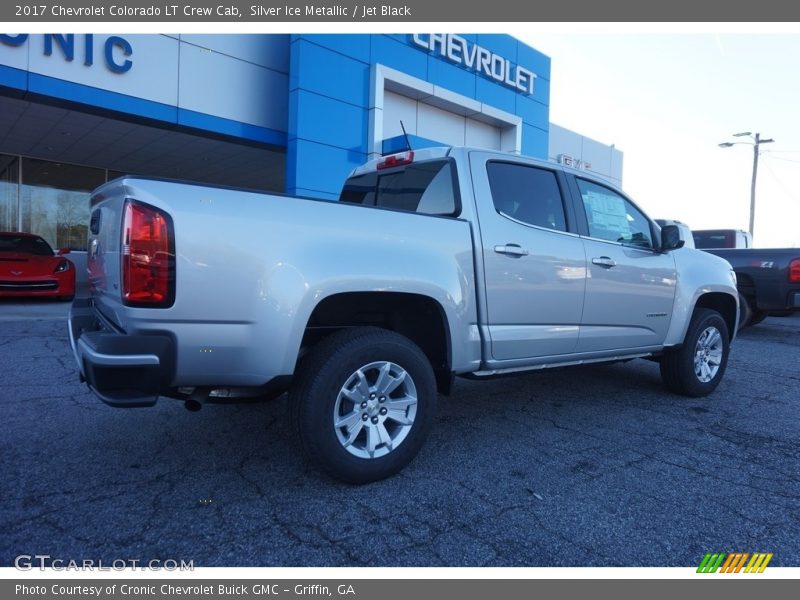 Silver Ice Metallic / Jet Black 2017 Chevrolet Colorado LT Crew Cab