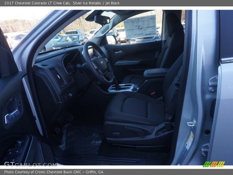 Silver Ice Metallic / Jet Black 2017 Chevrolet Colorado LT Crew Cab