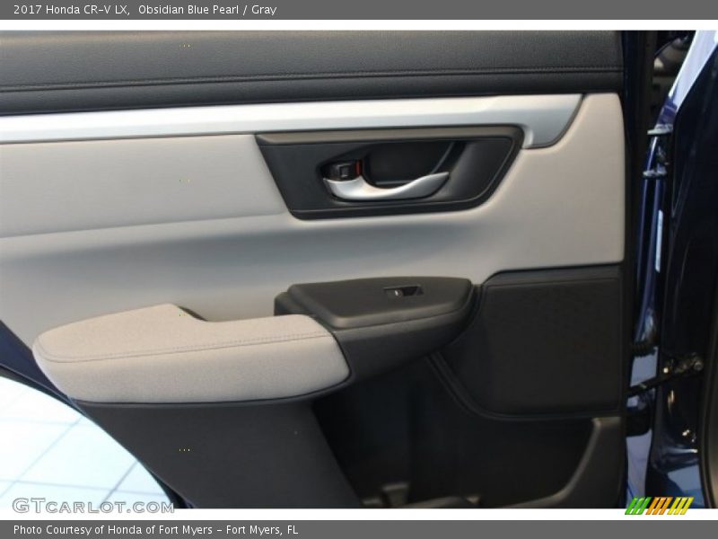 Obsidian Blue Pearl / Gray 2017 Honda CR-V LX