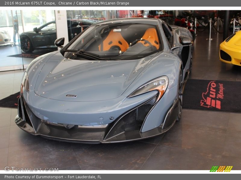 Chicane / Carbon Black/McLaren Orange 2016 McLaren 675LT Coupe