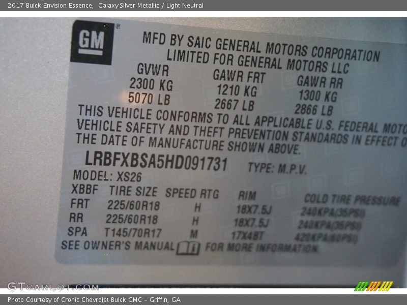 Galaxy Silver Metallic / Light Neutral 2017 Buick Envision Essence